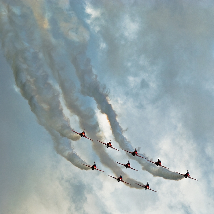 206_Fairford RIAT_Red Arrows na British Aerospace Hawk T1.jpg